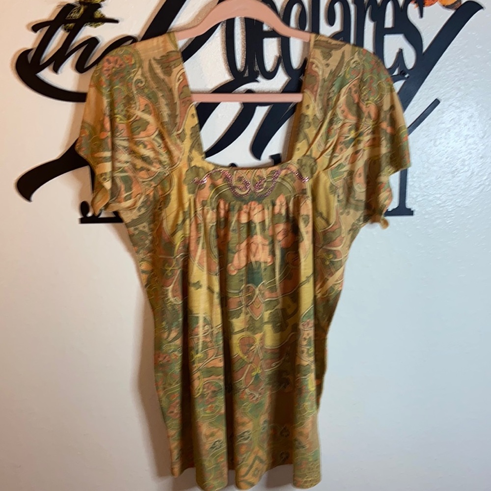 Apt 9 Shirt
